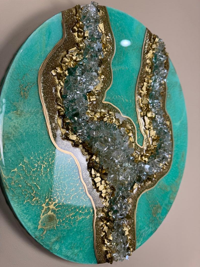 Aqua Elegance: Resin Art with Ocean Stones-Wall Decor-BEESARI