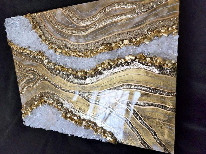 Artistic Stone-Inspired Resin Wall Decor in White and Gold-Wall Decor-BEESARI