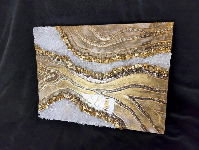 Artistic Stone-Inspired Resin Wall Decor in White and Gold-Wall Decor-BEESARI
