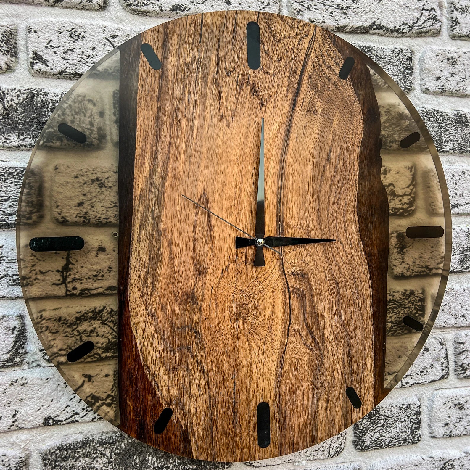Big Wooden Clock with Resin Design - Large Epoxy Wall Clock, Rustic Rosewood Tree Wood Clock, Handmade Wooden Resin Clock for Home Décor, Customizable Epoxy Wooden Clock-Wall Clock-BEESARI