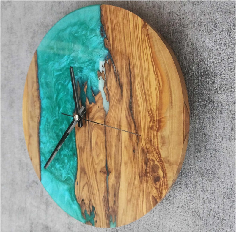 Blurry SeaGreen Resin Art Wall Clock in Rosewood-Wall Decor-BEESARI