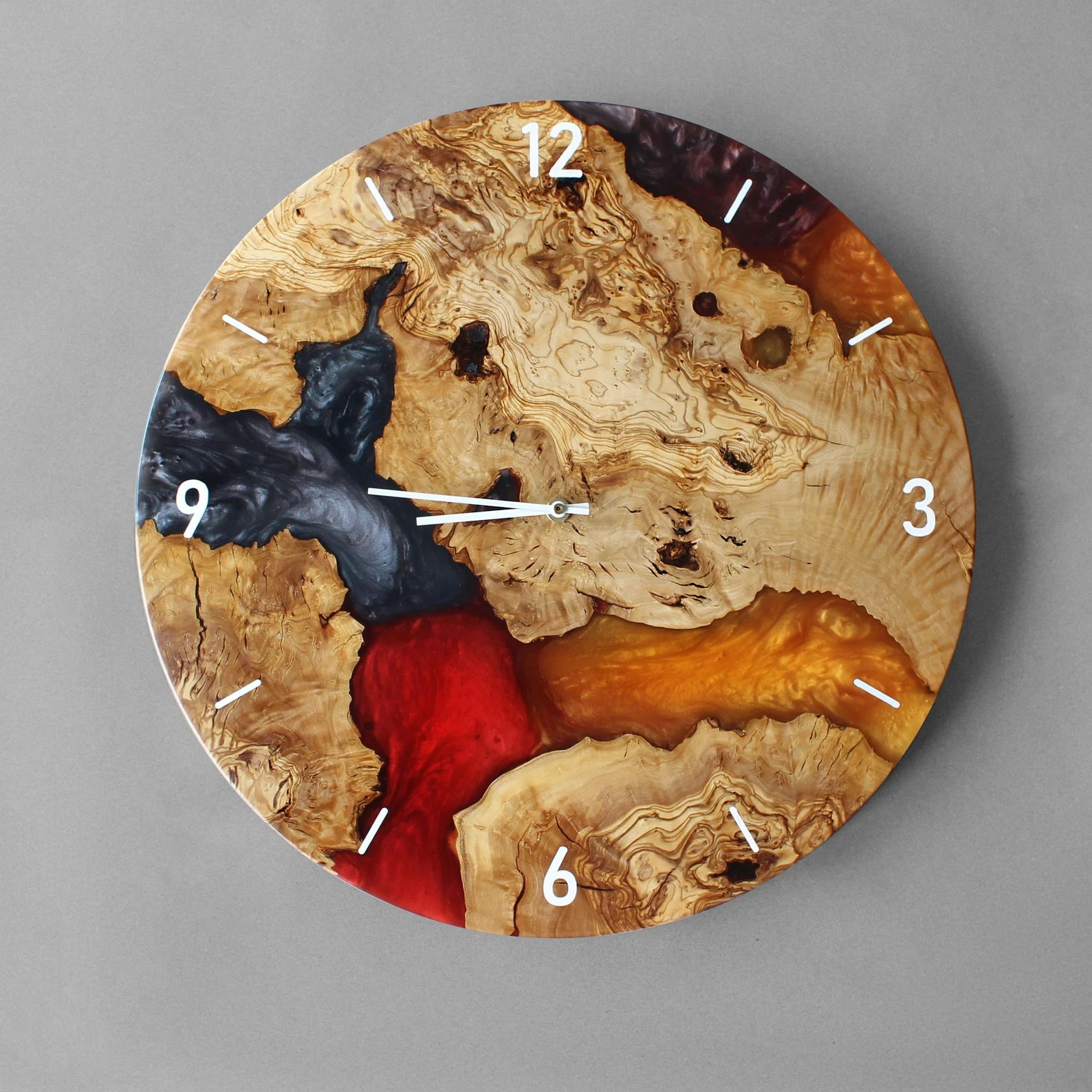 Custom Blue Resin & Rosewood Wood Wall Clock – Handmade Live Edge Epoxy Clock, Made to Order Resin and Wood Wall Clock, Unique Housewarming Gift, Rustic Home Décor Clock-Wall Clock-BEESARI