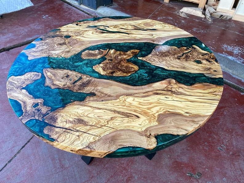 Custom Rosewood Live Edge Dark Emerald Resin Epoxy Table - Handcrafted Artistry-Tables-BEESARI