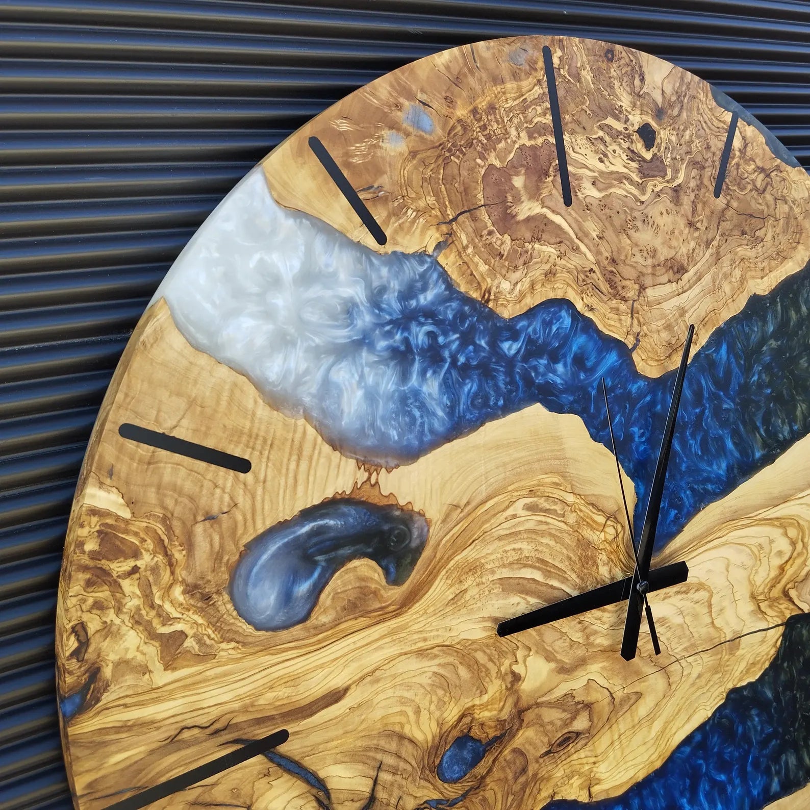 Handmade Resin Wall Clock – Custom Epoxy Clock with Walnut Wood and Resin, Modern Wall Clock for Home Décor, Unique Home Gift for Living Room or Office-Wall Clock-BEESARI