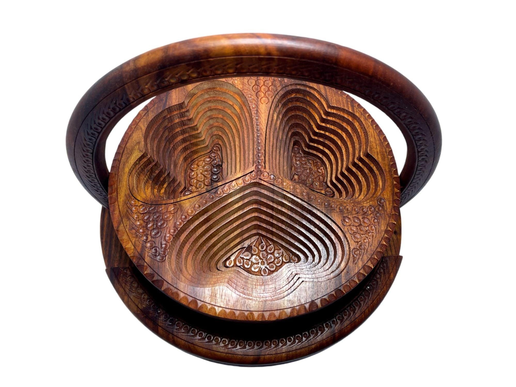 Heart-Shaped 3 Portion Round Foldable Tray-Trays-BEESARI
