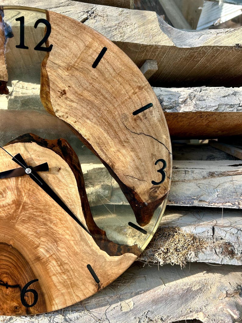 Unique Wooden Clock with Minimalist Transparent Resin Design-Wall Clock-BEESARI