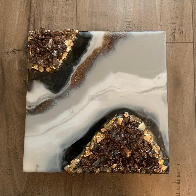 Wavy Gold Resin Wall Décor with Stonework-Wall Decor-BEESARI