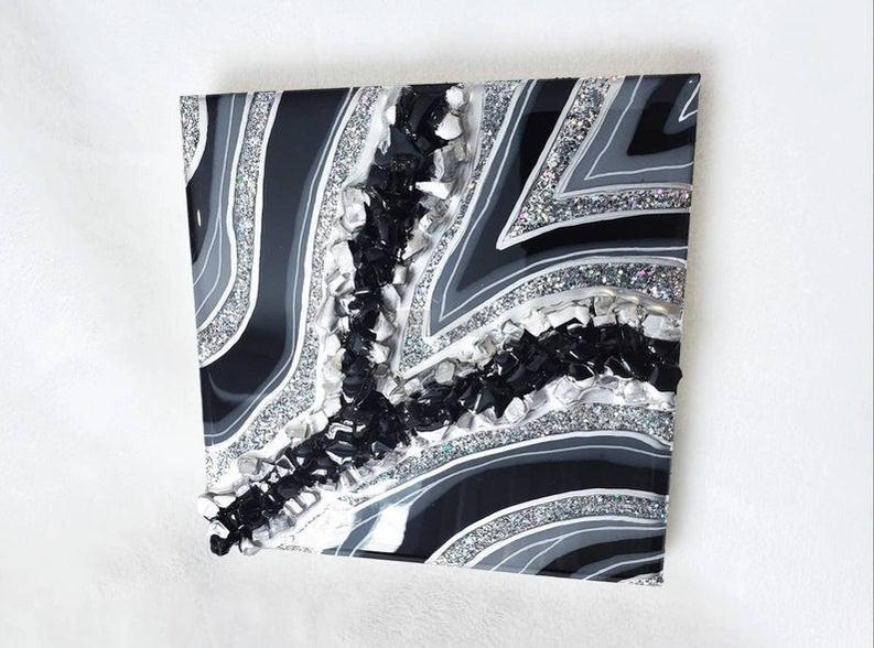 Zebra Line Stone Resin Art: Wall Décor Masterpiece-Wall Decor-BEESARI