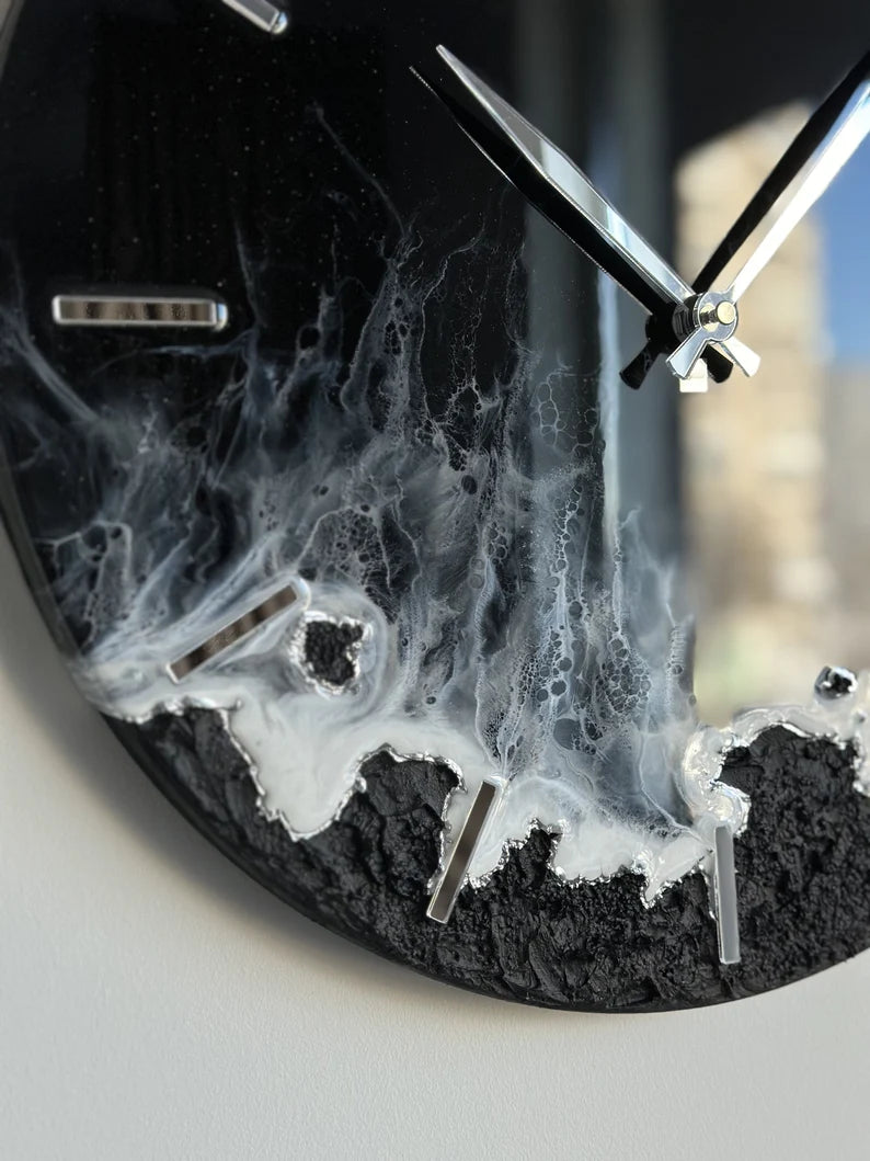 Custom Resin Art Wall Clock – Black Sea Design – Handmade Ocean-Inspired Clock for Unique Home Decor, Wedding Gift, or Personalized Nautical Wall Art