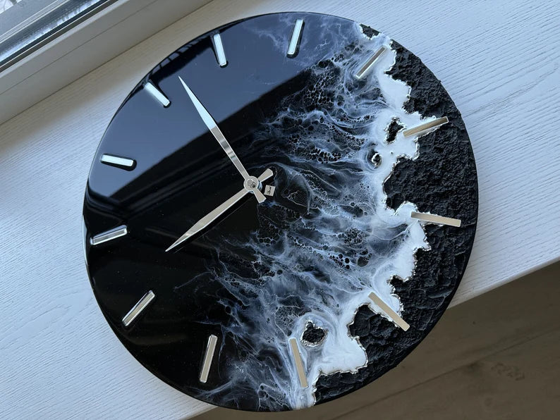 Custom Resin Art Wall Clock – Black Sea Design – Handmade Ocean-Inspired Clock for Unique Home Decor, Wedding Gift, or Personalized Nautical Wall Art