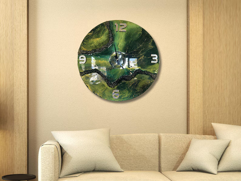 Handmade Green Resin Wall Clock – Geode Epoxy Art – Modern Decorative Wall Clock for Living Room, Bedroom & Office – Unique Crystal Resin Decor